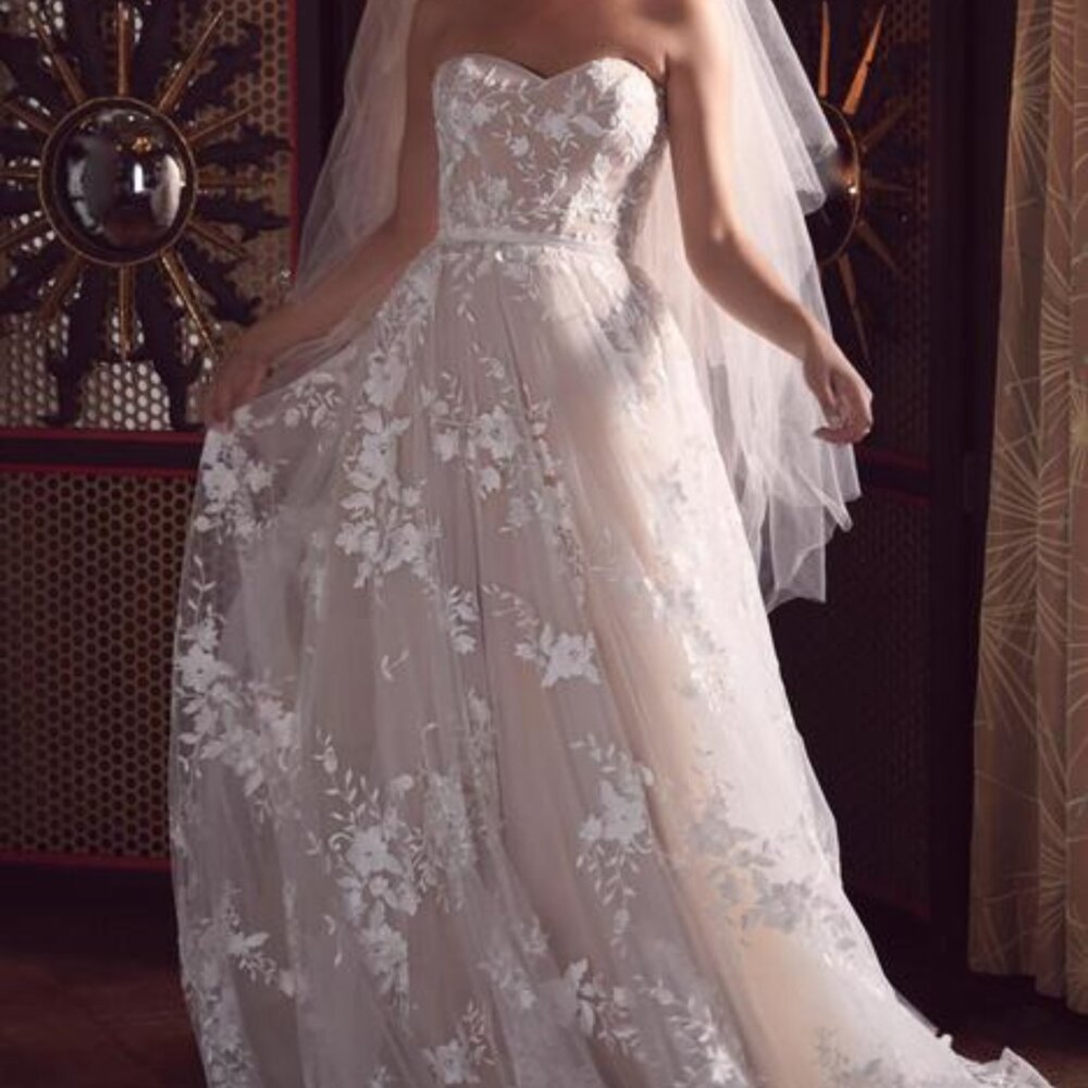 Dinah Wtoo Wedding Dress Ivory/Cream - Picture 3 of 6